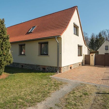 Alluring Holiday Home In Meisdorf With Garden エクステリア 写真